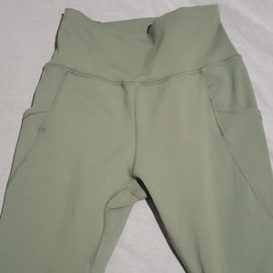 Halio light army green legging